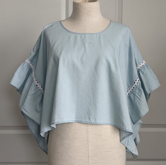 BCBGeneration Tops - BCBGeneration Top Cropped Ruffled Short Sleeve White Eyelet Chambray Blue L NWT